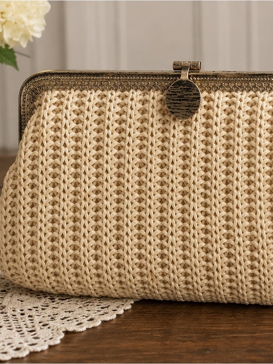 Handbags - Woven Straw Clutch - Cream